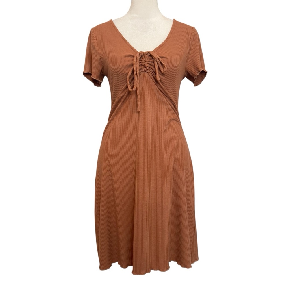 Rust Short Sleeve Dress Size M Mocha Tie Front Lettuce Edge Casual Stretchy